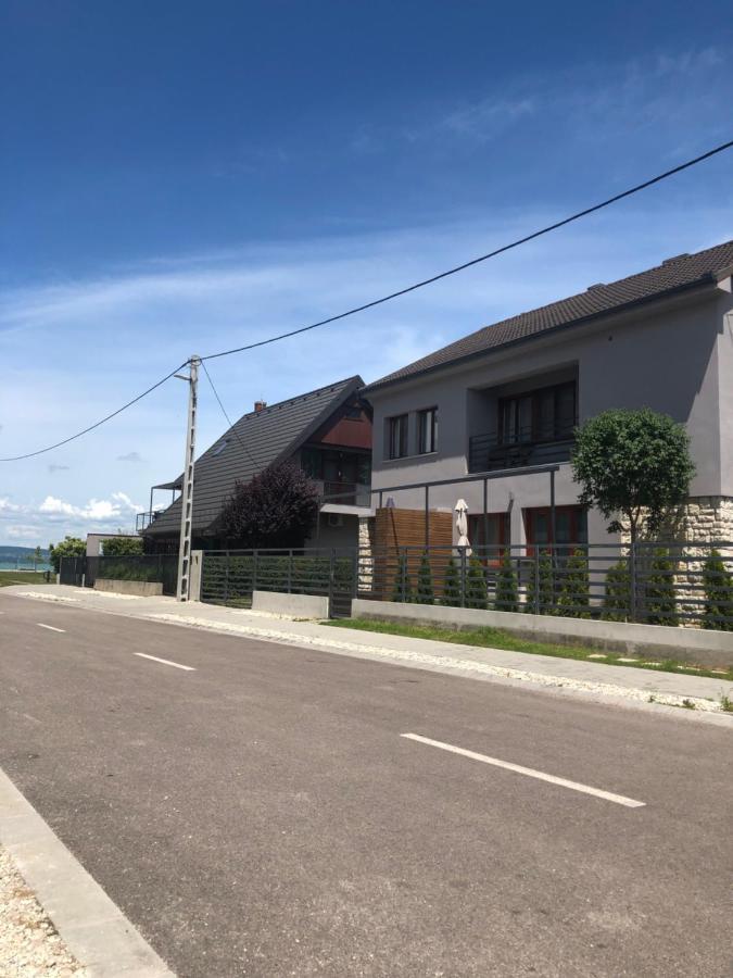 Hullam Apartman Balatonlelle Dış mekan fotoğraf